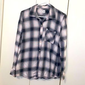 🩶GAP Super Soft Plaid Top🩶